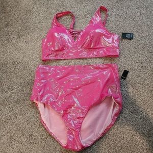 ISO: Torrid pink bikini in size 1